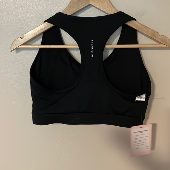 NWT ABI AND JOSEPH Run Swim High Support Sports Bra. Medium - Picture 4 of 9